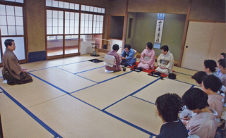 研究会会場の様子