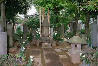 安立寺墓所