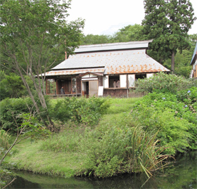 天心山荘